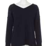 肩刺繍ゆったりニットプルオーバー/ネイビー