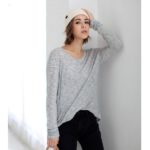 【AZUL by moussy】WスラブボーダーゆるVネック長袖プルオーバー/柄BLK